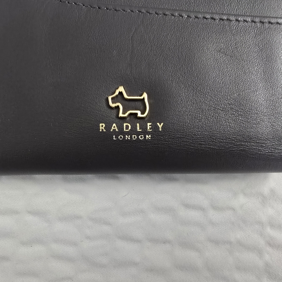 Radley London Charcoal Gray Leather Wallet - Picture 2 of 11